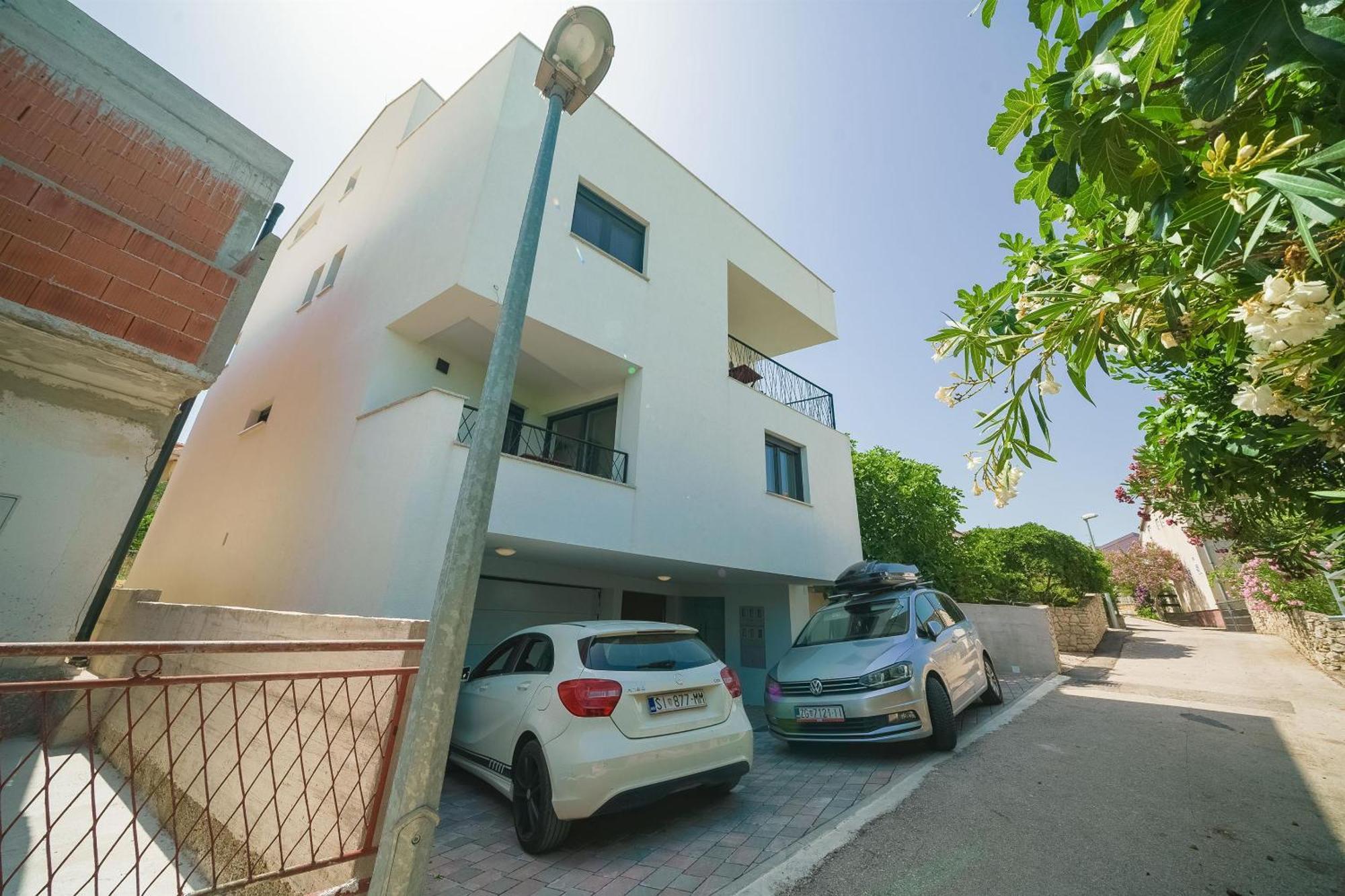 Apartments Picikato 比利切 外观 照片
