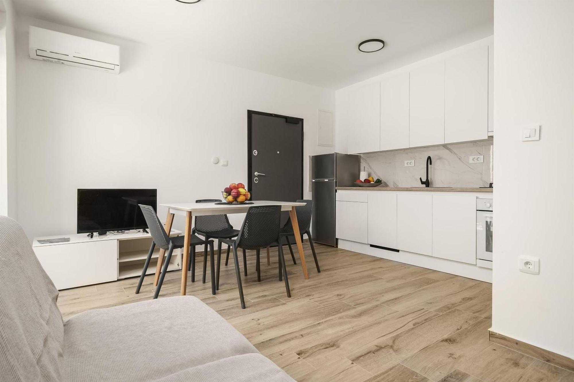 Apartments Picikato 比利切 外观 照片